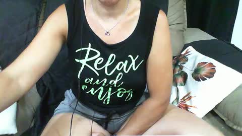 Snapshot of gabibrasil chatting on 14, 12, 2024 gaby layla online show from 14, 12, 2024