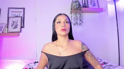 Snapshot of gabihills chatting on 22, 6, 2026 GABRIELA online show from 22, 6, 2026
