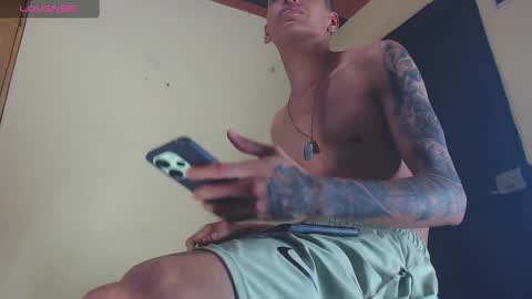 Snapshot of gaboreyes1 chatting on 9, 10, 2025 Gabo online show from 9, 10, 2025