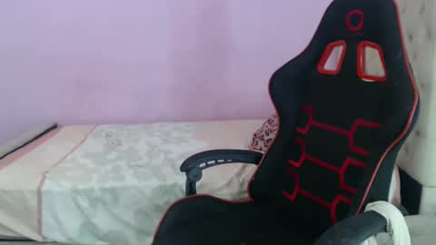 G A B R I E L A I S B A C K.  online show from 17, 2, 2025