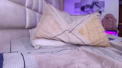 Snapshot of gabriela_leone chatting on 24, 9, 2025 gabriela online show from 24, 9, 2025