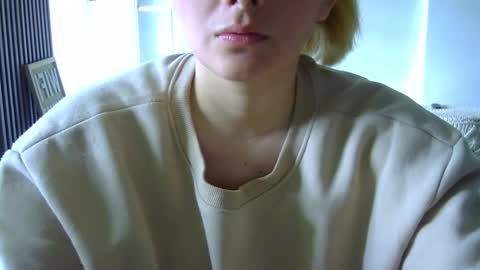 Snapshot of gabriela_miller_2 chatting on 18, 11, 2025 Gabriela Miller online show from 18, 11, 2025