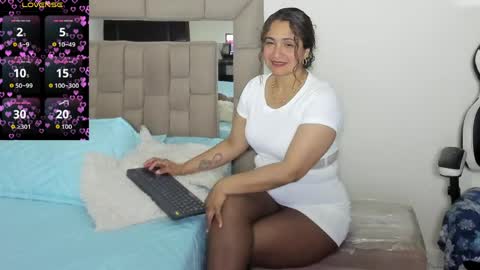 Snapshot of gabriela_ponce chatting on 6, 5, 2026 gabriela ponce online show from 6, 5, 2026