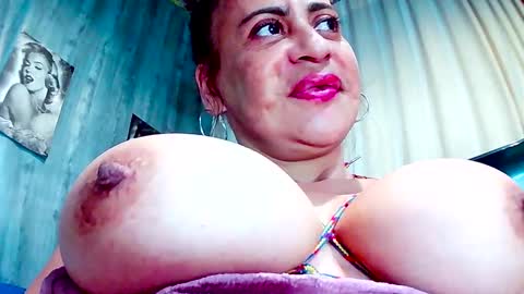 Snapshot of gabriela_sexy chatting on 10, 3, 2025 Gabriella Lopez online show from 10, 3, 2025