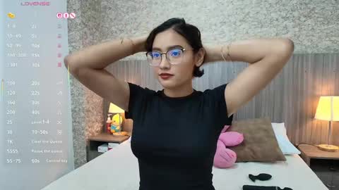 Gabriela Vargas online show from 12, 5, 2026