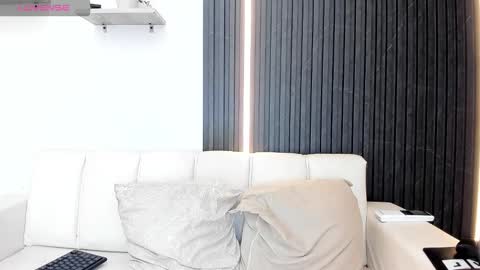 gabrielaa_miller_ online show from 8, 11, 2025