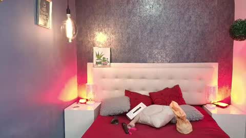 Snapshot of gabrielacortez chatting on 9, 3, 2025 GABRIELA online show from 9, 3, 2025