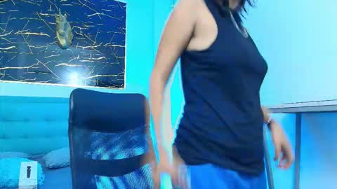 Snapshot of gabrielacortez chatting on 19, 11, 2025 GABRIELA online show from 19, 11, 2025