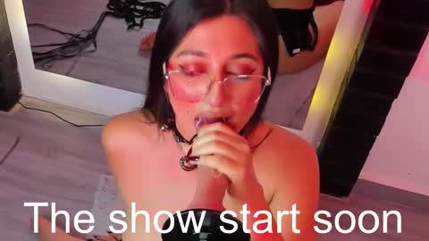 Gabriela Kassi online show from 6, 10, 2025