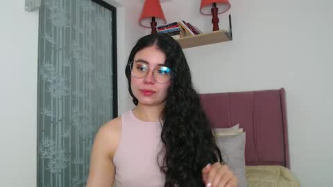 GabrielaRossa online show from 8, 2, 2025