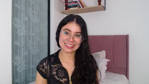 GabrielaRossa online show from 11, 3, 2025
