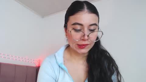 GabrielaRossa online show from 3, 3, 2026