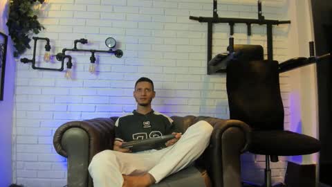 gabrieldraven online show from 4, 10, 2025