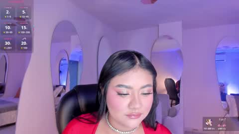 Gabriella Lee online show from 3, 10, 2025