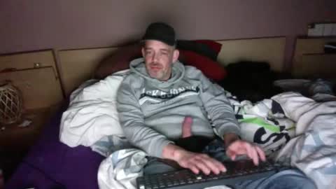 gabssss0802 online show from 9, 12, 2024