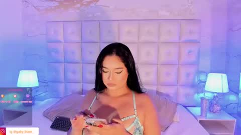 Snapshot of gaby_blaze chatting on 12, 12, 2024 Gaby Blaze online show from 12, 12, 2024