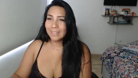 Snapshot of gaby_bluexx chatting on 19, 1, 2025 Gaby Blue online show from 19, 1, 2025