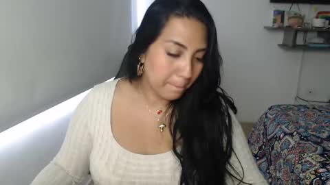 Snapshot of gaby_bluexx chatting on 6, 2, 2025 Gaby Blue online show from 6, 2, 2025