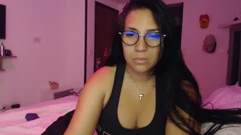 Snapshot of gaby_bluexx chatting on 9, 3, 2025 Gaby Blue online show from 9, 3, 2025