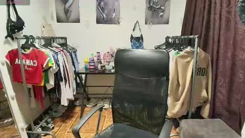 Snapshot of gaby_dams9 chatting on 24, 2, 2026 GABY online show from 24, 2, 2026