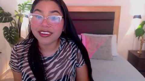 Snapshot of gaby_linda chatting on 26, 9, 2025 G A B Y online show from 26, 9, 2025