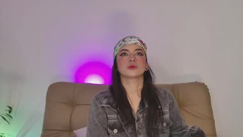 Gaby  online show from 10, 5, 2026