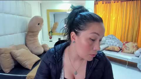 Snapshot of gaby_trent chatting on 10, 12, 2024 gabriela online show from 10, 12, 2024