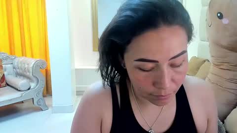 Snapshot of gaby_trent chatting on 12, 12, 2024 gabriela online show from 12, 12, 2024