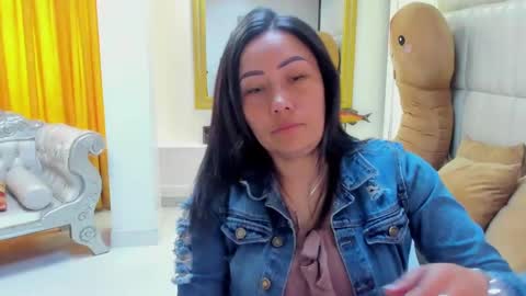 Snapshot of gaby_trent chatting on 11, 1, 2025 gabriela online show from 11, 1, 2025