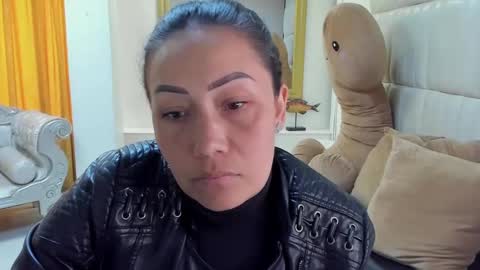 Snapshot of gaby_trent chatting on 15, 1, 2025 gabriela online show from 15, 1, 2025