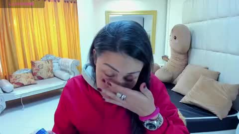 Snapshot of gaby_trent chatting on 10, 3, 2025 gabriela online show from 10, 3, 2025