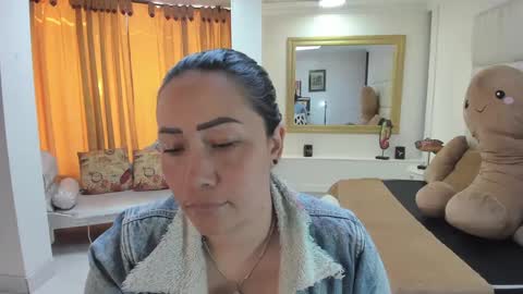 Snapshot of gaby_trent chatting on 16, 9, 2025 gabriela online show from 16, 9, 2025