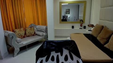 Snapshot of gaby_trent chatting on 29, 9, 2025 gabriela online show from 29, 9, 2025