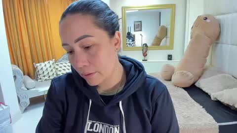 gabriela online show from 24, 11, 2025