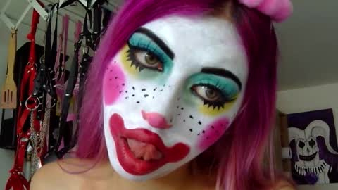 Snapshot of gabygumms chatting on 21, 10, 2025 gabygumms online show from 21, 10, 2025