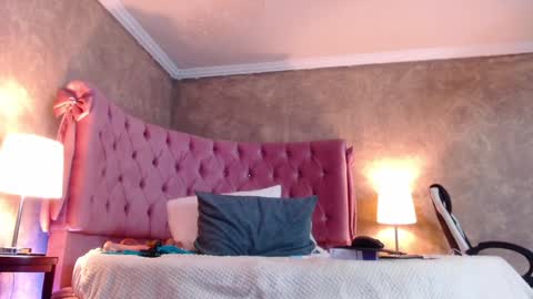 Gaby online show from 1, 2, 2025