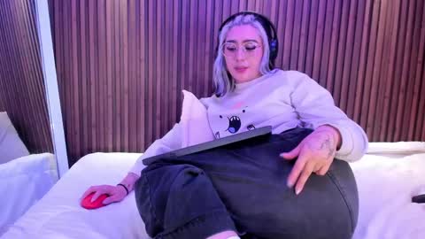 gabyrose9 online show from 30, 4, 2026