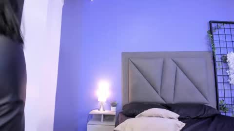  Gaby Cruz  online show from 5, 11, 2025