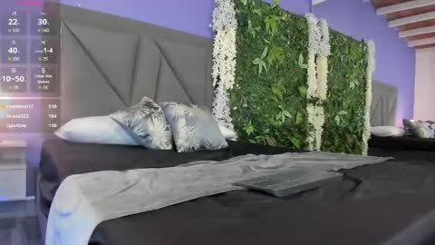  Gaby Cruz  online show from 11, 5, 2026