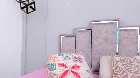 Snapshot of gabyyjones chatting on 15, 2, 2025 gabyyjones online show from 15, 2, 2025