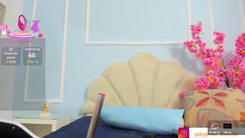 Snapshot of gabyyjones chatting on 11, 9, 2025 gabyyjones online show from 11, 9, 2025