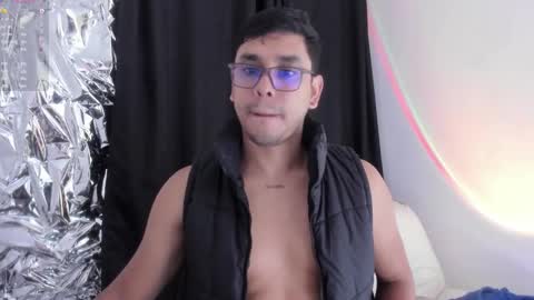 Snapshot of gadiel_edric chatting on 15, 10, 2025 Gadiel online show from 15, 10, 2025