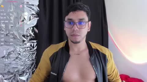 Snapshot of gadiel_edric chatting on 28, 10, 2025 Gadiel online show from 28, 10, 2025