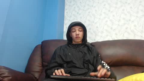 Snapshot of gadiel_sex chatting on 13, 2, 2025 gadiel_sex online show from 13, 2, 2025