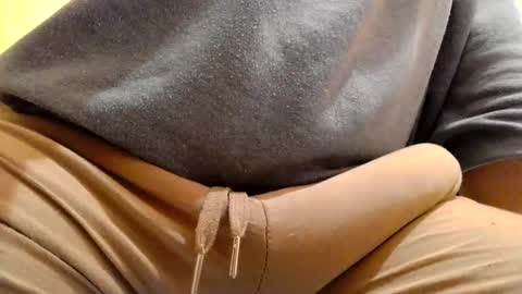 Snapshot of gae89tano chatting on 17, 11, 2025 gae89tano online show from 17, 11, 2025