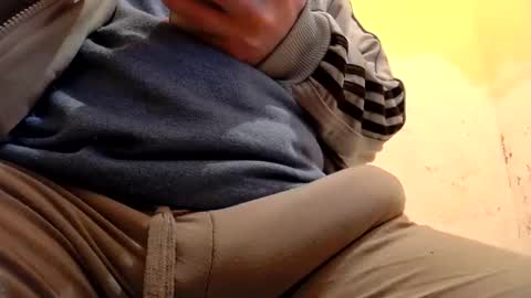 Snapshot of gae89tano chatting on 21, 11, 2025 gae89tano online show from 21, 11, 2025