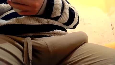 Snapshot of gae89tano chatting on 15, 12, 2025 gae89tano online show from 15, 12, 2025