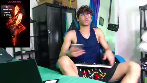 gael_jones online show from 17, 9, 2025