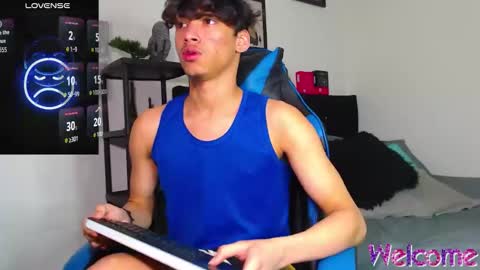 gael_jones online show from 1, 12, 2025