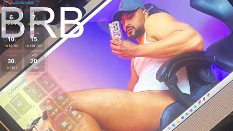 Snapshot of gael_meneses chatting on 8, 10, 2025 Gael Meneses online show from 8, 10, 2025